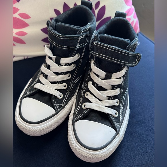 converce All Star Other - Stylish Black and White Kids High-Top Sneakers